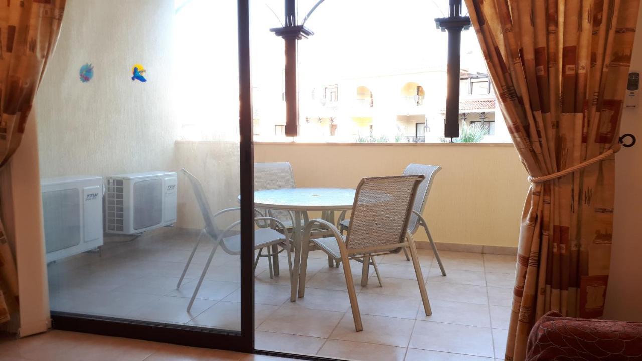 Apartment Queens Gardens 226 Paphos