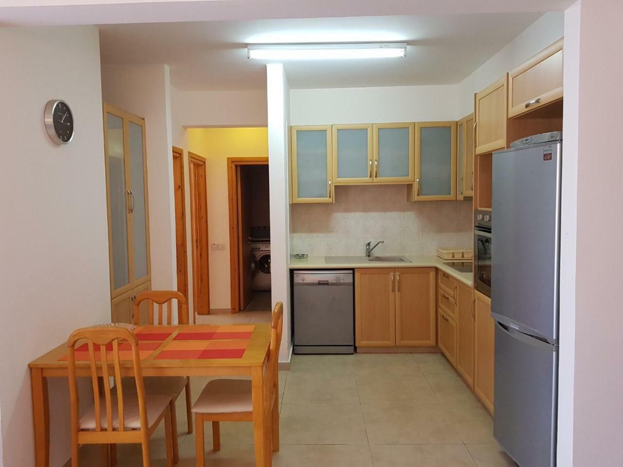 Danaos 2 * Paphos