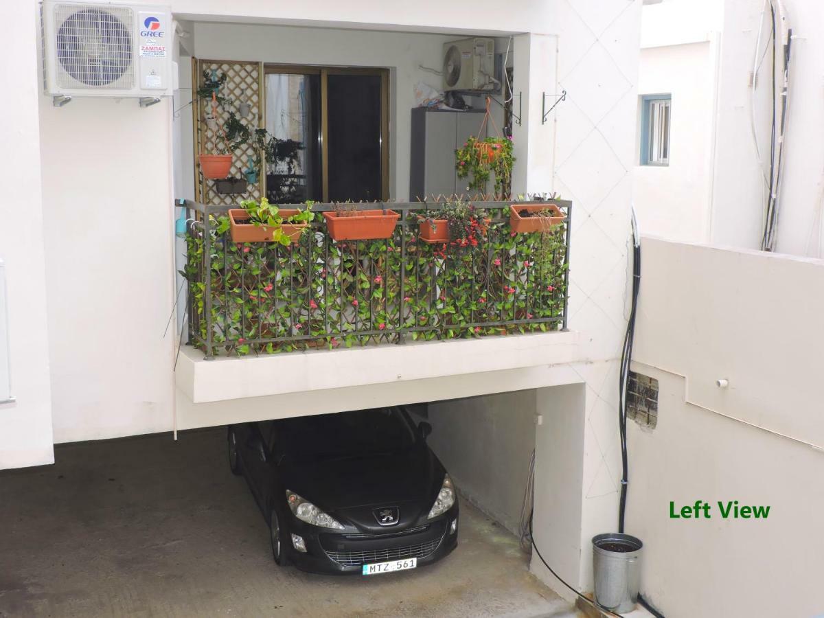 Apartment Zambas Court Paphos