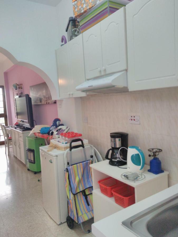 Yiota's Cute Apartment *