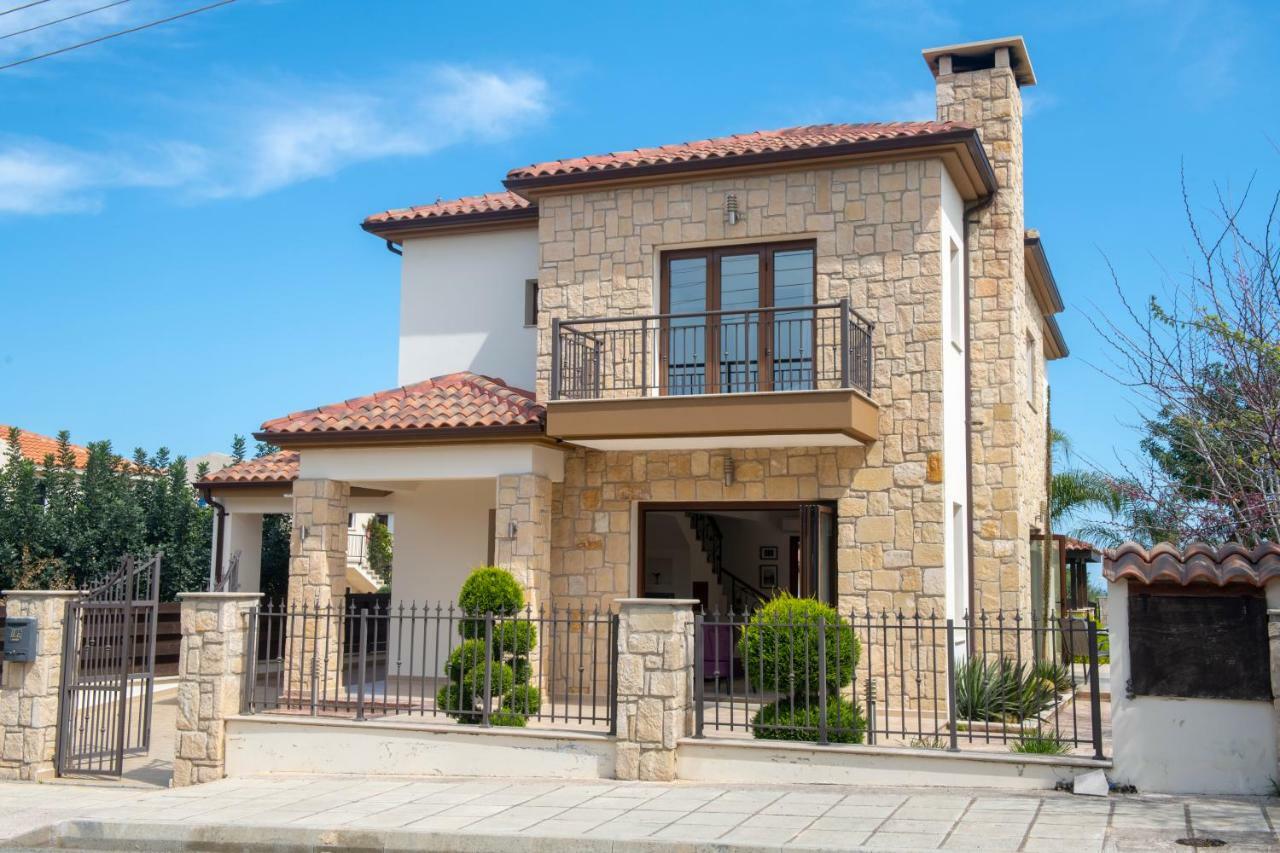 Villa Kallizoni Paphos