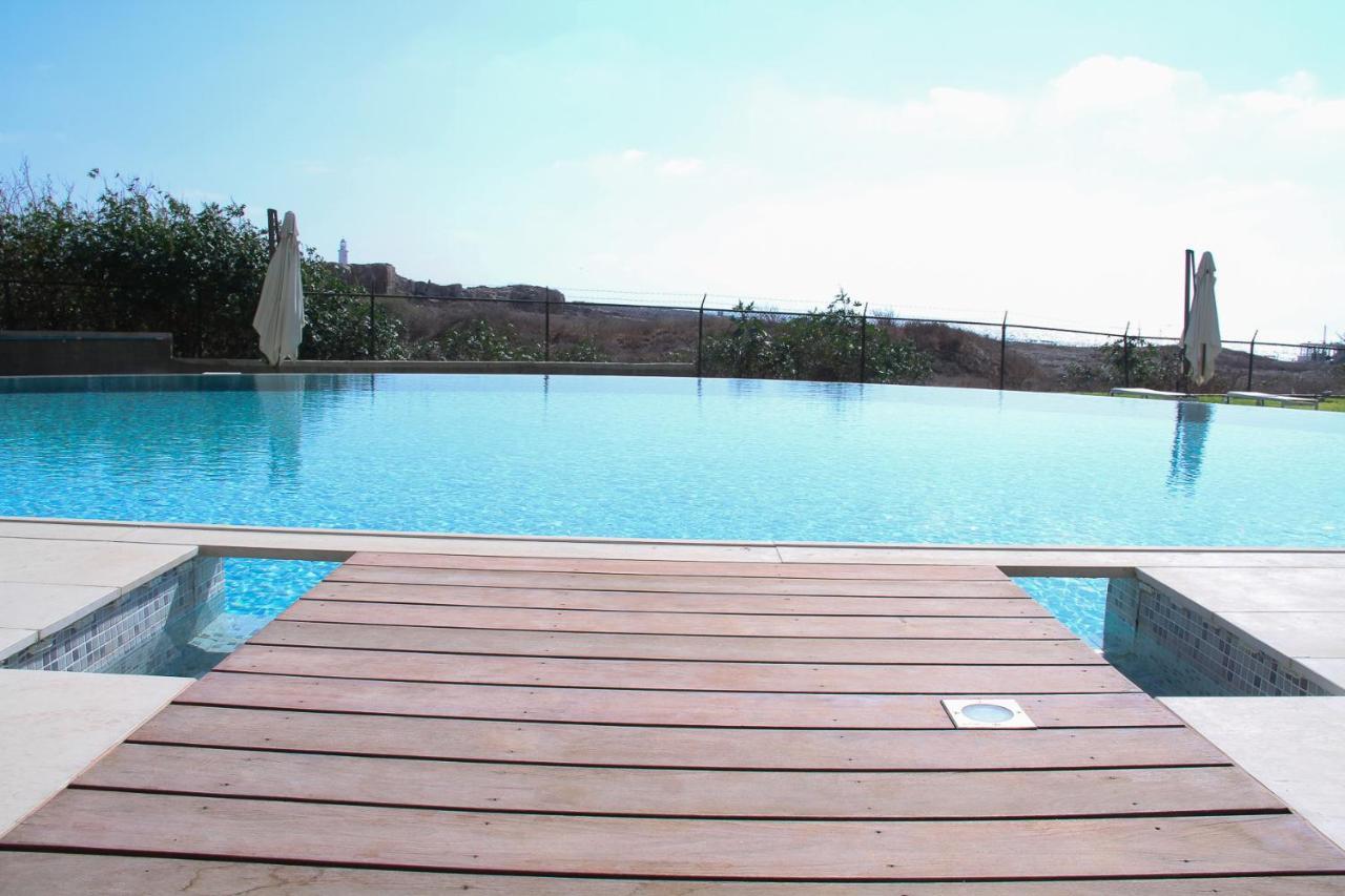 Lighthouse Beach View Apartment Paphos