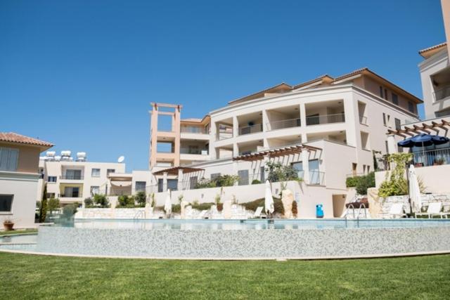 Apartment Lighthouse Beach View Paphos