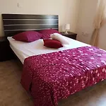 Eg3 Royal Seacrest Apartment Andri