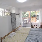 Simple Studio, Chloraka