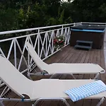 Luxury Fani House Next To Harbor Area With Jacuzzi