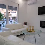 Luxury Fani House Next To Harbor Area With Jacuzzi