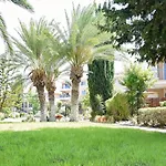 Holiday Apartment Walking Distance To The Sea