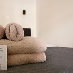 Phaedrus Living Seaside Luxury Flat Athina 123
