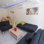 Kato Paphos 1Br Near Paphos Harbour/Beach/Sea