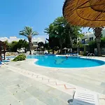 Paphos Garden 3 Bedrooms Apartment