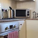 Petras Cozy Nest, 1-Bedroom Apt., Paphos-Universal