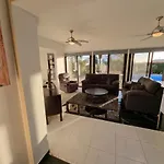 Villa Phoenix In Secret Valley