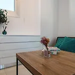 Phaedrus Living