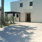Spacious 3 Bedroom Villa Private Pool