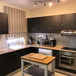John\'S Apartments
