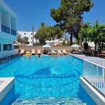 Nereus Hotel