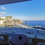 Cosea Living: Seaside Two Bedroom Flat In Harbour 106