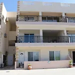Sunset Apartment With Pool & 10 Mins To Venus Beach