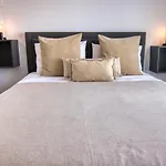 Phaedrus Living: Seaside Luxury Flat Athina 117
