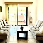 Angela Holiday Apartments