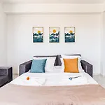 Adolina Apartments By Ezoria Villas