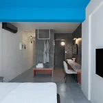 Adrop Pool Suites