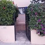 Kings Apartment With Private Garden