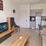 Stylish Apt Kato Paphos Close To Beach & Vibrant Harbor Life