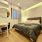 2 Bedrooms Beach Apartment