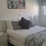 Sea View Apartment Peyia, Paphos