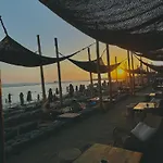 Wavebreeze Villas