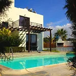 Aura Holiday Villas