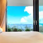 Css Celestial Minthis Luxury Golf House
