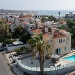 Lighthouse Pool Villa
