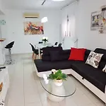 Paradise Gardens IV 2 Bd Amazing Apartment
