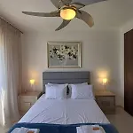 Kings Palace - Elegant 2 Bed Sea Facing Apartment