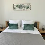 3 Bdr House Ambrosia