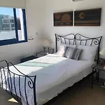 Modern 3 Bedroom Apartment Penthouse