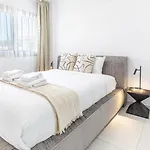 Oasis Park Apartments