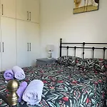 Margarita Gardens-Maisonette