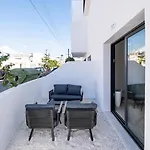 Nilea Court I Apartments