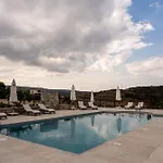 Harma Traditional Boutique Suites
