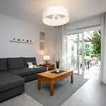 Stunning & Cosy, Direct Pool Access, 2Br, With Private Patio! Serenity Townhouse