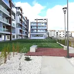 H&O New 4 Seasons Apartment Universal