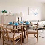 Blue Oasis Apartment