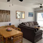 King\'S Palace - Spacious 2 Bed, 2 Bath With Sea And Pool Views