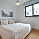 Avenue 103 3 Bed