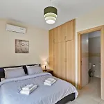 A Piece Of Africa In Mandria By Vichy Holidays