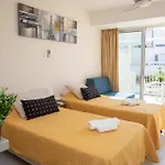Harbour Lights Studio Apartments